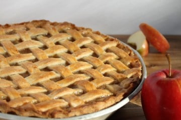 A beautiful lattice topped homemade apple pie, this recipe is great for beginners.