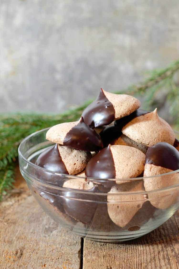 Chocolate meringue cookies served in a glass bowl