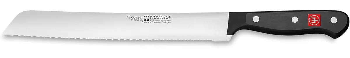 WÜSTHOF Gourmet 9" Serrated Bread Knife with black handle